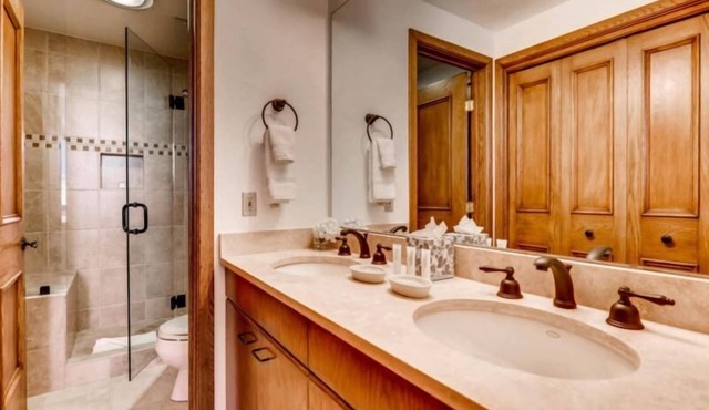 Highlands Lodge 301 - 3 Bedroom Residence