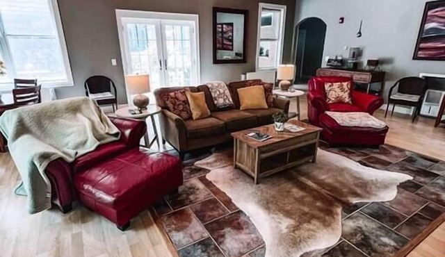 Highlands Retreat 7 Suite Mountain Home