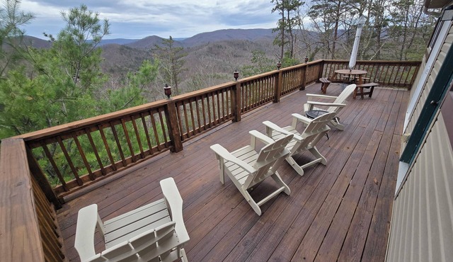 Highlands Hideaway Near White Sulphur Springs