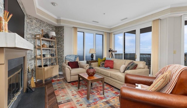 Highridge Place 42 with Wintergreen Advantage