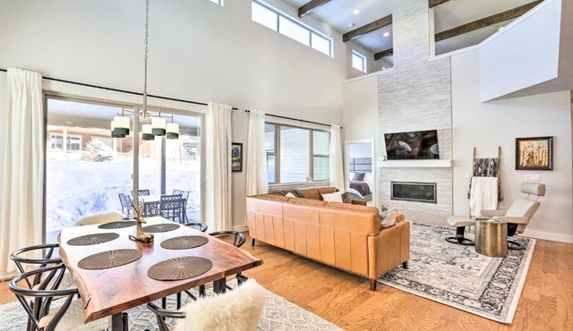 Hike and Ski Stunning Home with Hot Tub in Granby!
