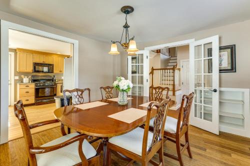 Hike, Bike & Relax: Huckleberry Hill Home w/Yard!