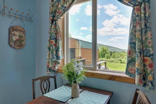Hike, Fish and Unwind! Catskills Studio with Mtn Views