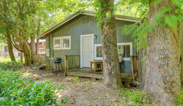 Hike, Fish, Kayak: Fairhope 'River Cottage'