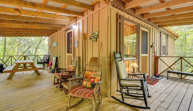 Hike & Fish: Wooded Cabin Near Downtown Helen