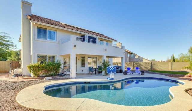 Hike & Golf! Cave Creek Retreat w/Backyard Oasis