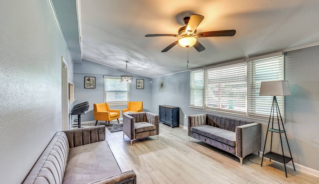 Hike, Golf & Fish: Pine Bluff Retreat