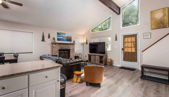 Hike, Ski, Fish and Experience the Poconos at The Stone House