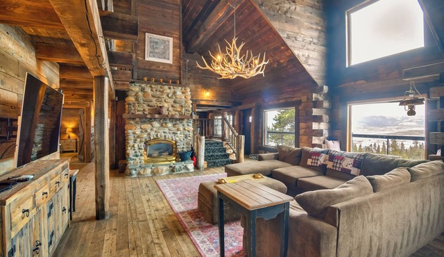 Hike & Ski in the Rockies: Retreat in Tabernash