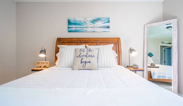 Hike & Swim Gem ★ 1 Min to N Chick Creek Trailhead