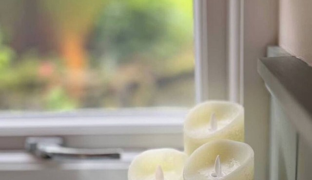 Hiker’s Eyam Hideout