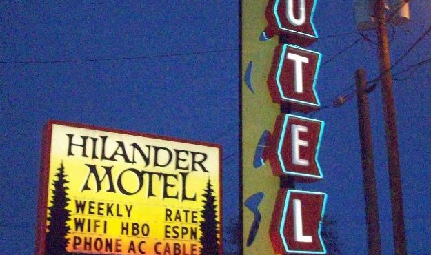 Hilander Motel