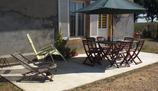 hill cottage chenay le chatel