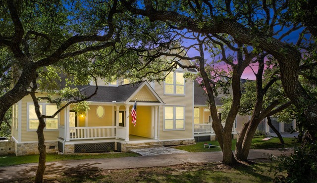 🌄 Hill Country Escape with Pool, Hot Tub & Game Room | Dream Ranch 🌿