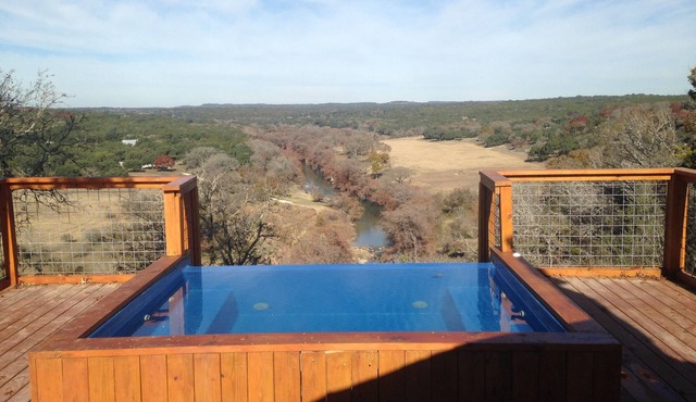 Hill Country Getaway On Beautiful Ranch Perched On A Cliff Over The Guadalupe R.