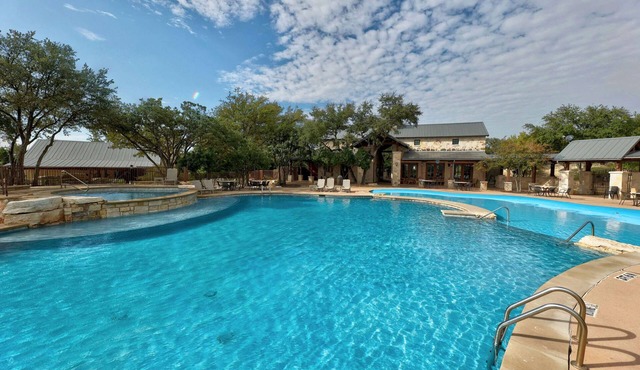Hill Country Hideaway - The Hollows by Lake Travis