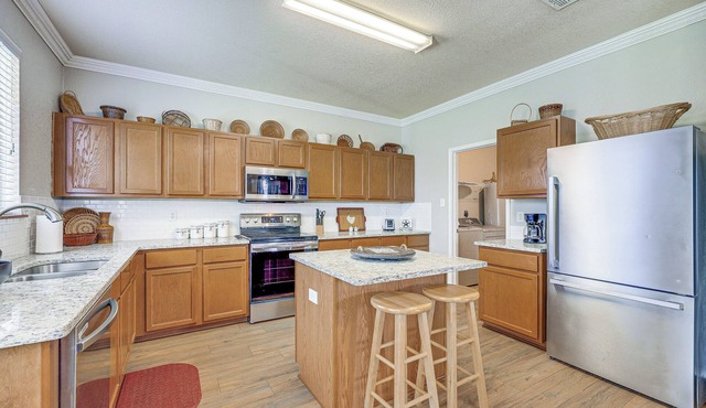 Hill Country Hideaway w/ Game Room & Patio!