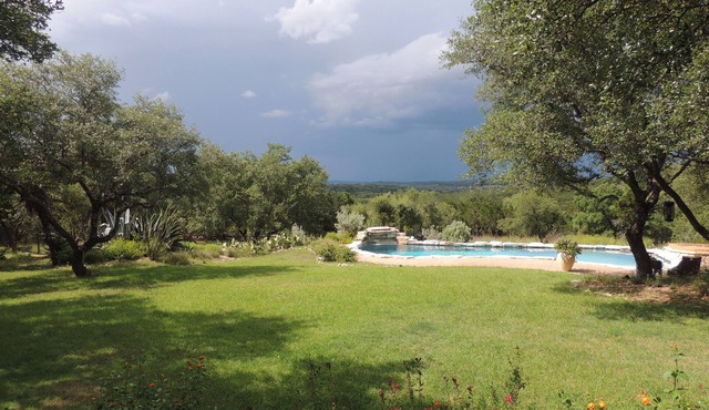 Hill Country Retreat, Hill Top views, private pool, Hamilton Pool, Reimers Ranch