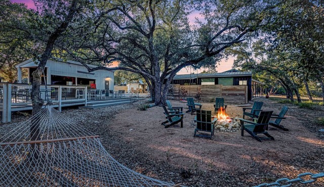 Hill Country RV | Chiminea | Hot Tub