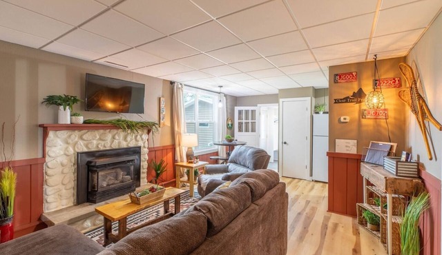 Hill Hideaway Unit 1 - Pet-Friendly Lake Retreat