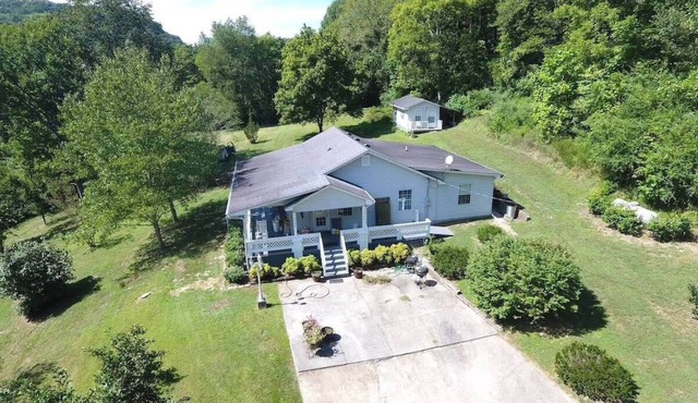 Hillbilly haven Summa