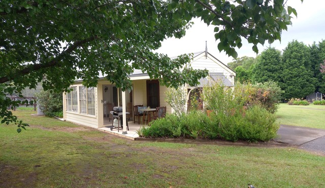 Hillcrest Cottage @ Berry