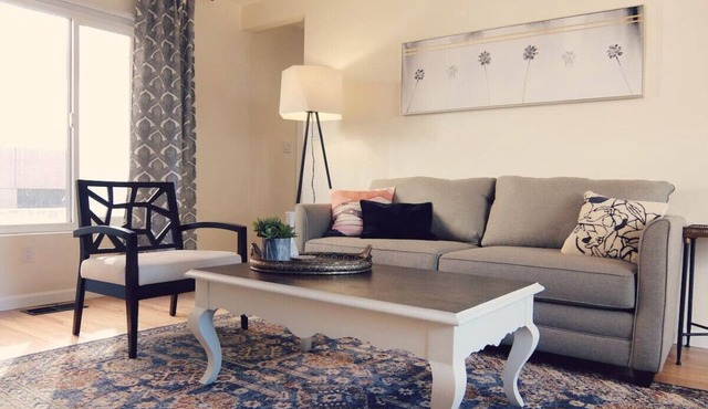 Hillcrest getaway in perfect SD central location