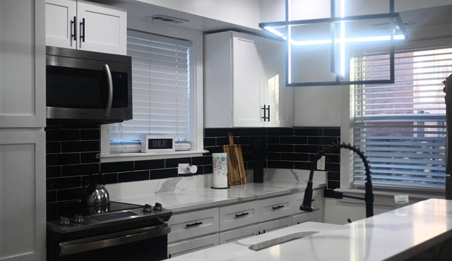 Hillcrest Haven 2BR Home