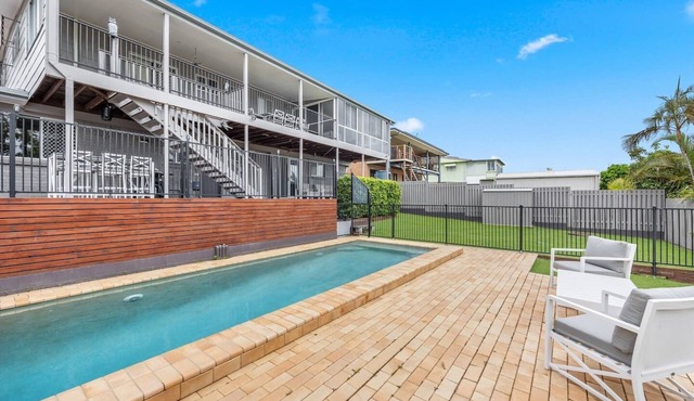 Hillcrest House A Poolside Retreat on the Coast