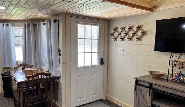 Hillenbrand Hideaway- perfectly located!