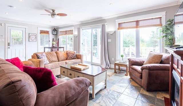 Hills Hideaway, a great place for a beautiful island getaway!