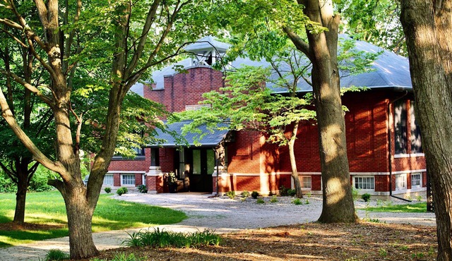 Hills School - Historic Comfort in SW MI Wine Country