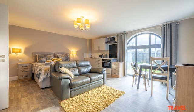 Hillsborough Northern Ireland - Homestead Hillsborough (Suite 4)