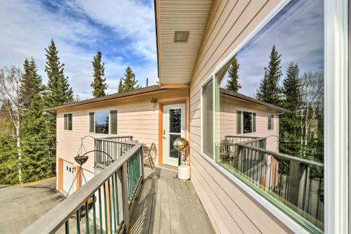 Hillside Anchorage Home by Hiking & Biking Trails!