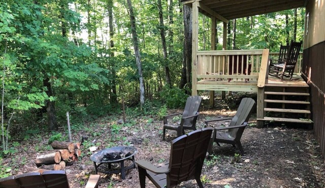 Hillside Cabin #3 Annapolis, MO Black River