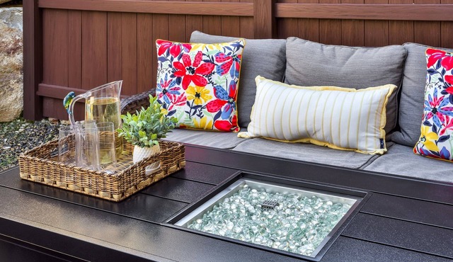 Hillside Harmony Luxury Comfort