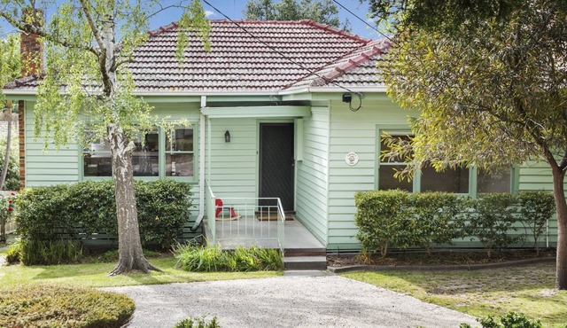 Hillside House - holiday home