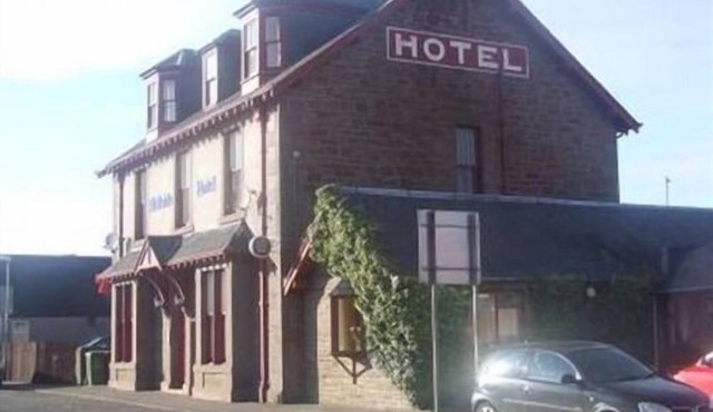 Hillside House Hotel & Restaurant