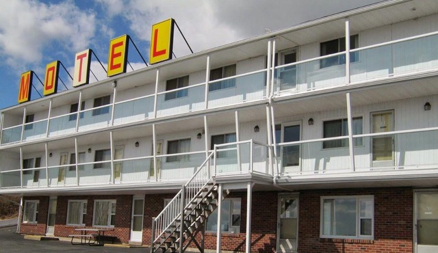 Hillside Motel
