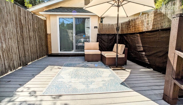 Hillside Private House 2BD 2BR Bel Air Hills close to UCLA