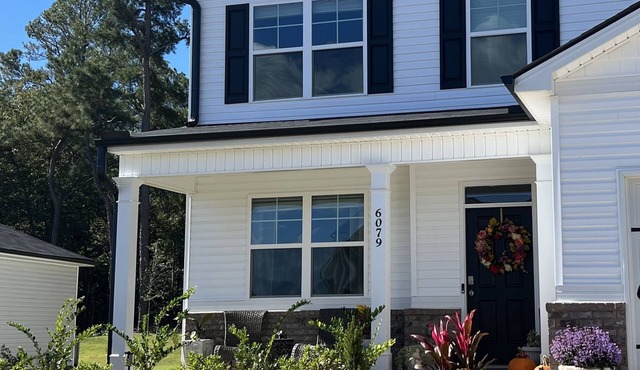 Hillside View! 5 miles from Masters