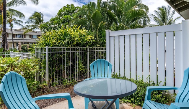 Hillside Villas 1508-2: 3BR Condo, Near Beach & Pool