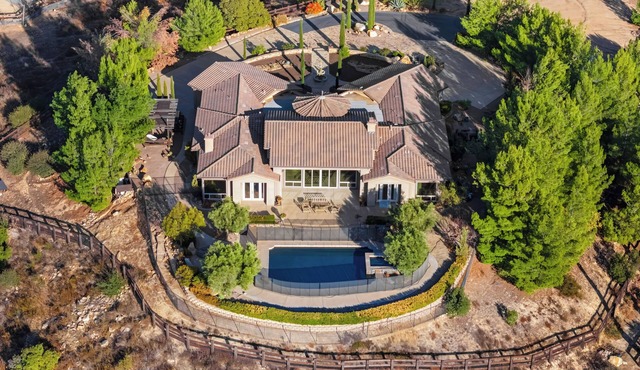 Hilltop Estate w/Pool, Hot Tub, Fire Pit, Views | Cleveland Vista by AvantStay