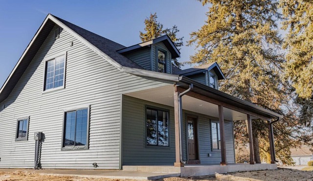 Hilltop Family Retreat