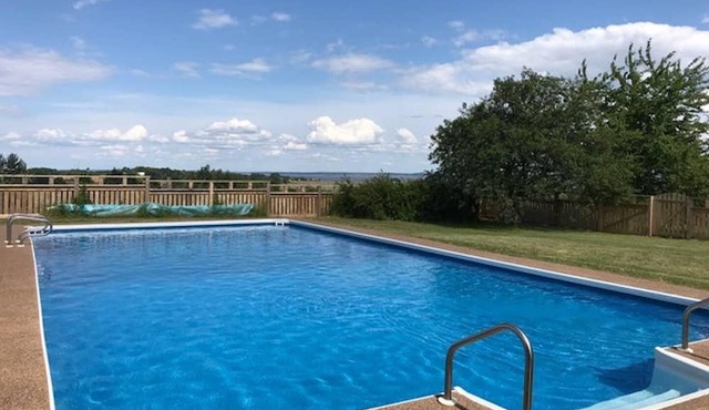 Hilltop For 2 Families