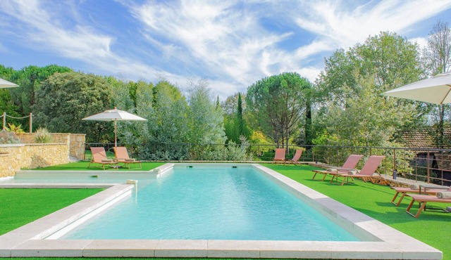 Hilltop Gîte with Heated Saltwater Pool & Stunning Valley Views”