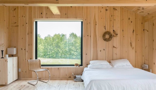 Hilltop Haven Retreat | Carriage House w/2 units