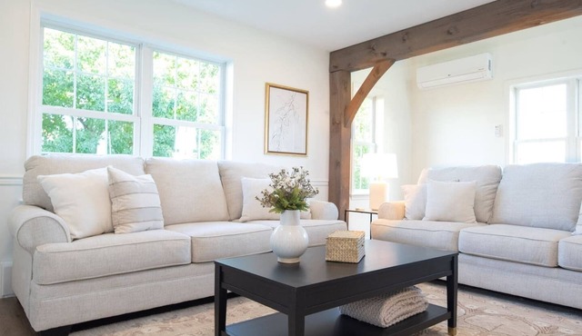 Hilltop Haven |Slower Pace, Timeless Views