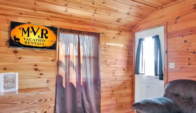 Hilltop Hideaway 2 - Special Rates for 30 day stays!