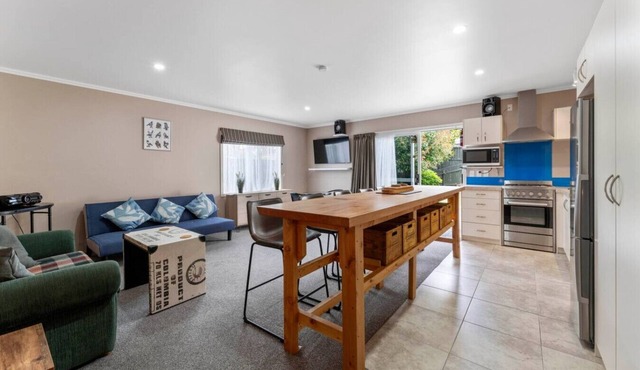 Hilltop Hideaway Taupo